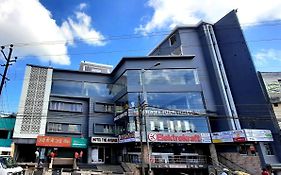 Hotel The Avenue