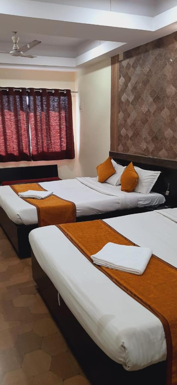 Hotel The Avenue Gamharia Exterior photo